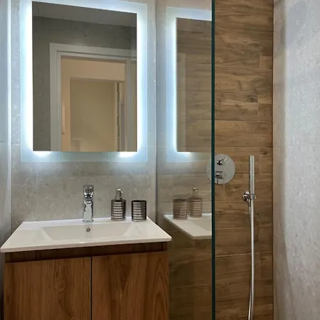 Apartamento B1 Tsimiski *