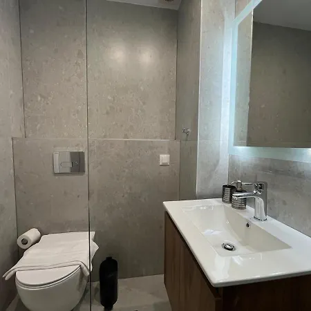 B1 Tsimiski Apartament *