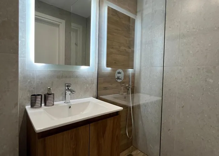 Appartement B1 Tsimiski