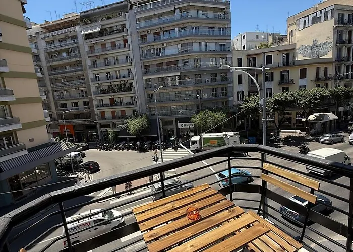 B1 Tsimiski Thessalonique